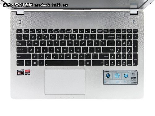 　　华硕N56DY，小键盘为快捷操作提供更多可能