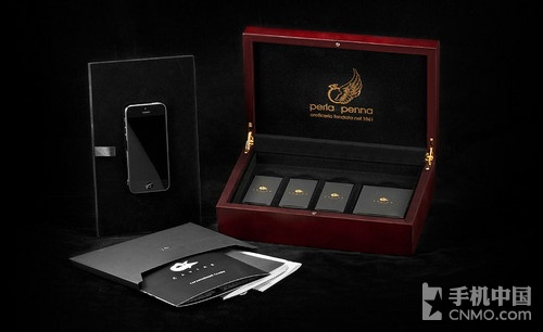 奢侈品牌Caviar发布黄金版iPhone 5s