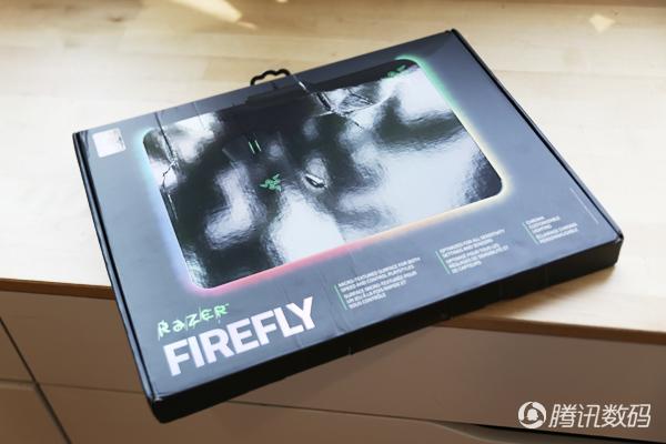 雷蛇Firefly鼠标垫体验 灯厂出品只为炫！